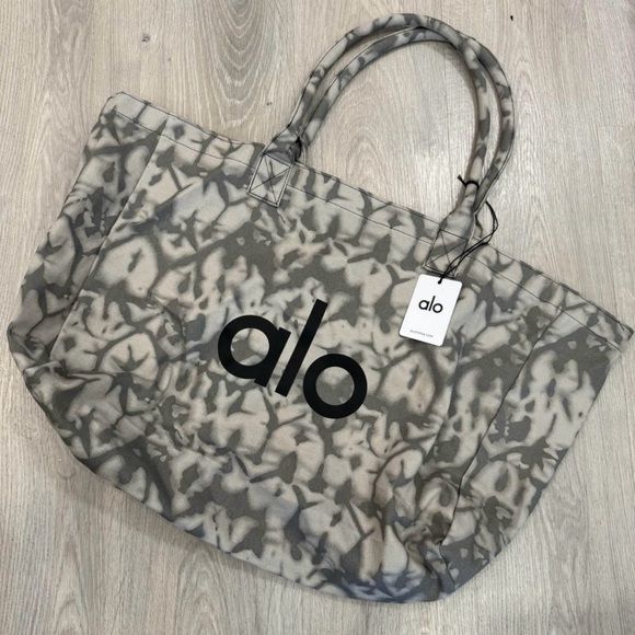 ALO Yoga Gray Women's Tote Bag